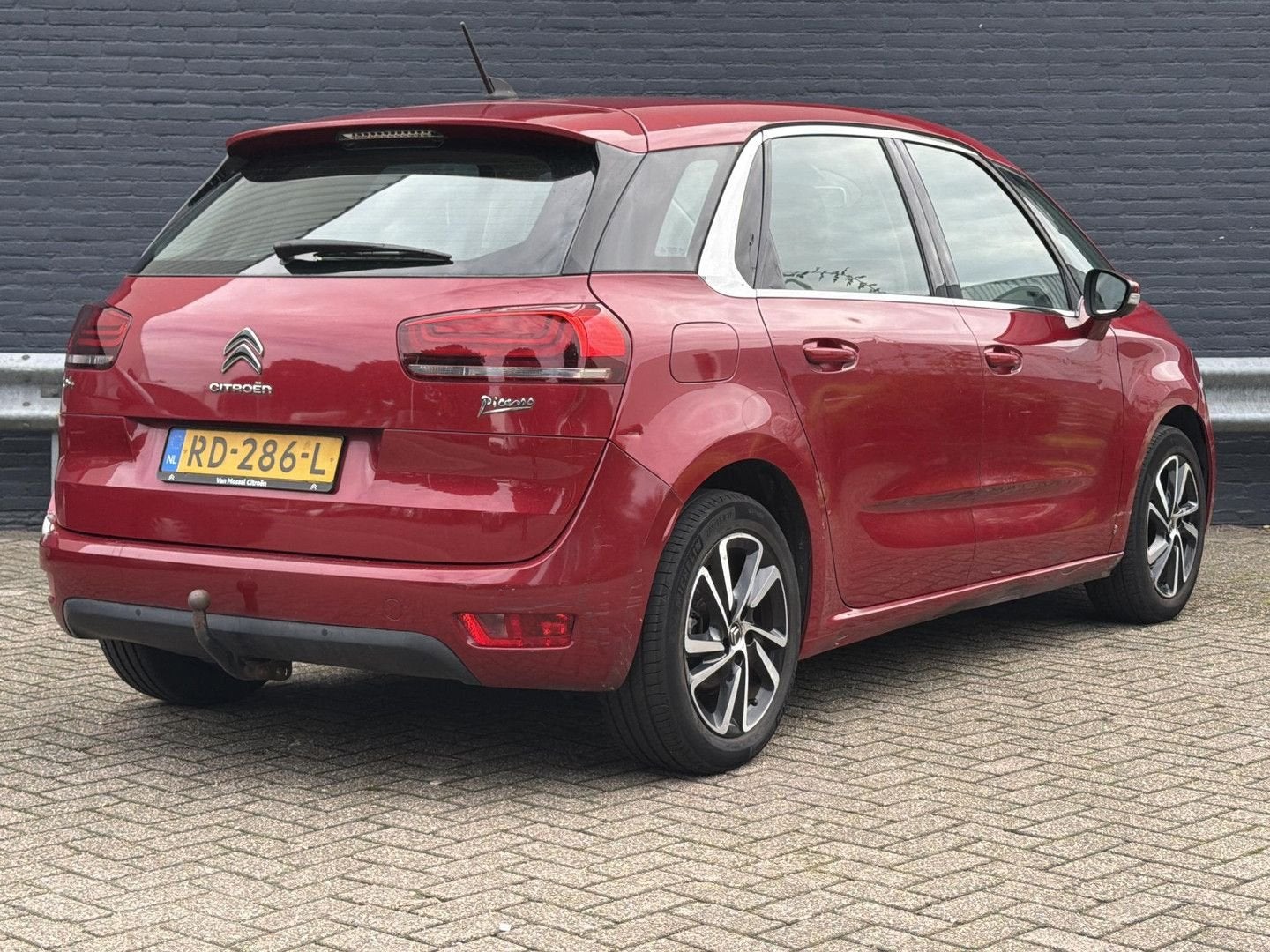 Citroen C4 Picasso 1.2 PureTech Selection | Cruise | Airco |, Rouge, Achat, Entreprise, Boîte manuelle