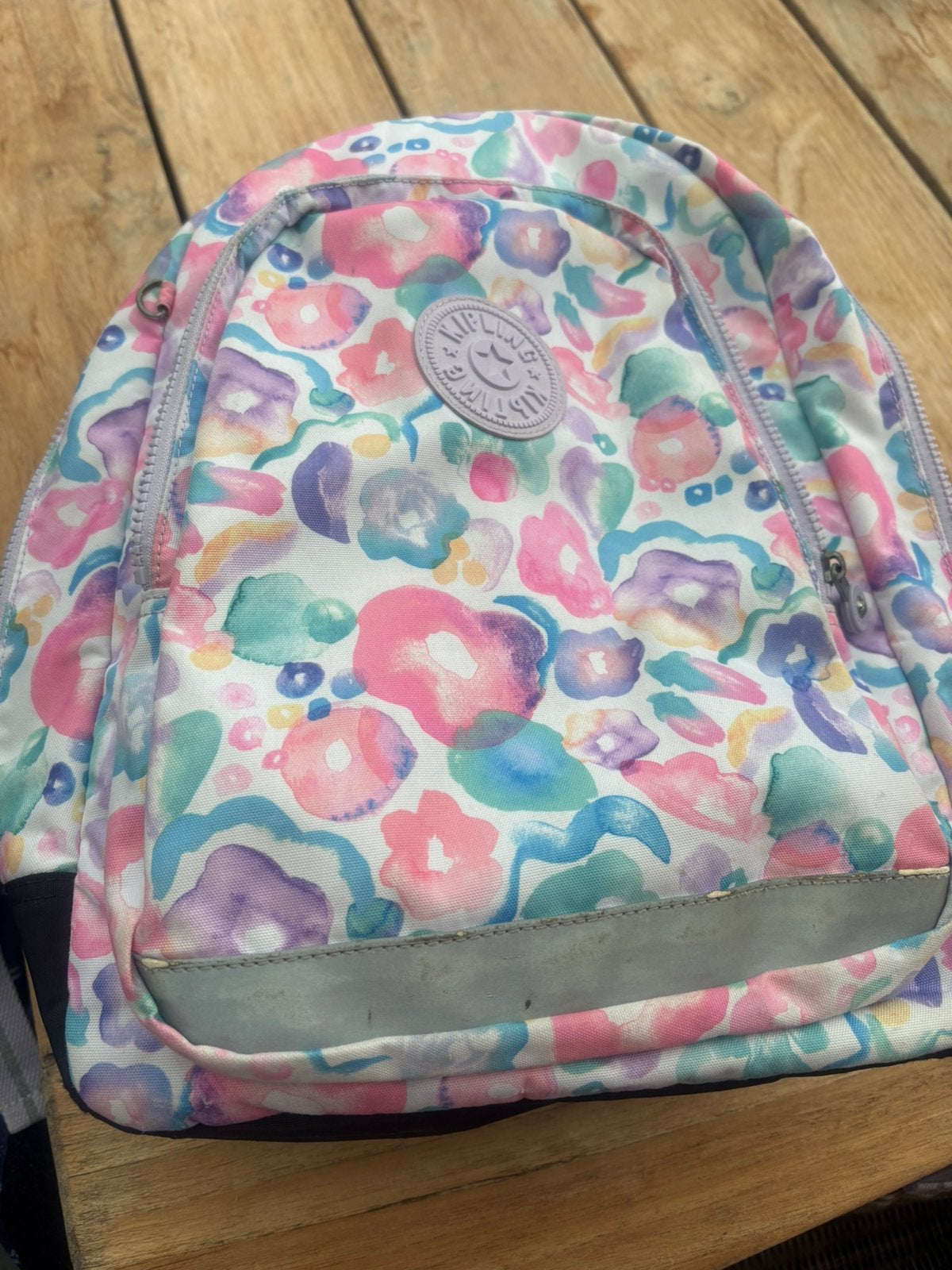 Kipling boekentassen, Ophalen, Kipling