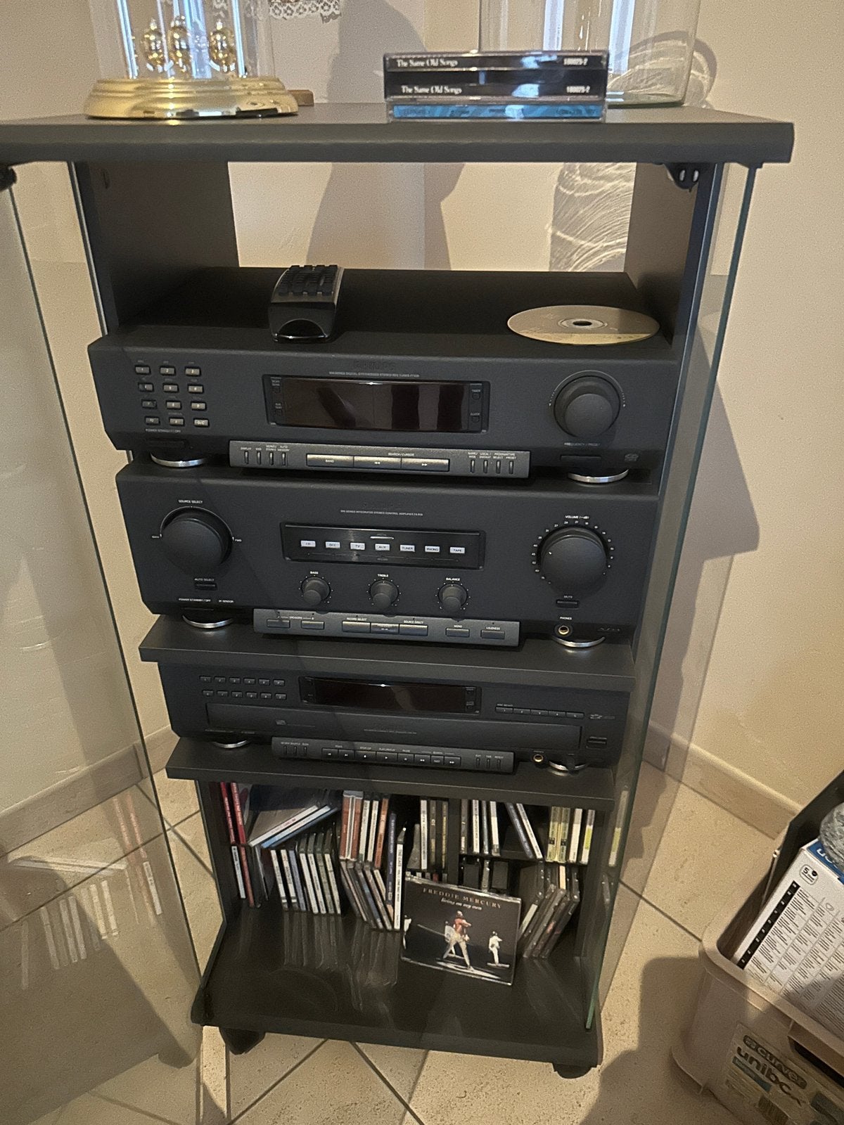 Steriotoren en 2 boxen, Philips, Télécommande, Enlèvement, Utilisé