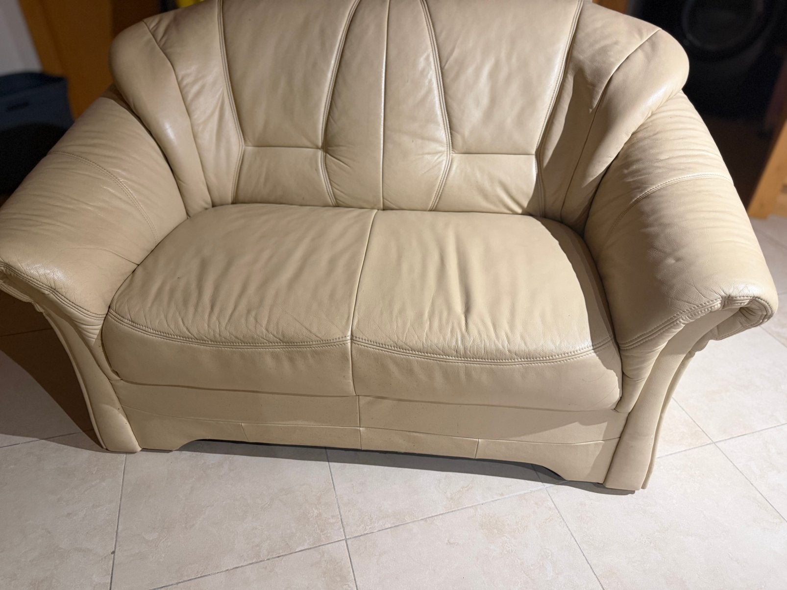 Salon complet en cuir beige – 3 places + 2 places + fauteuil, Enlèvement, Utilisé, Cuir
