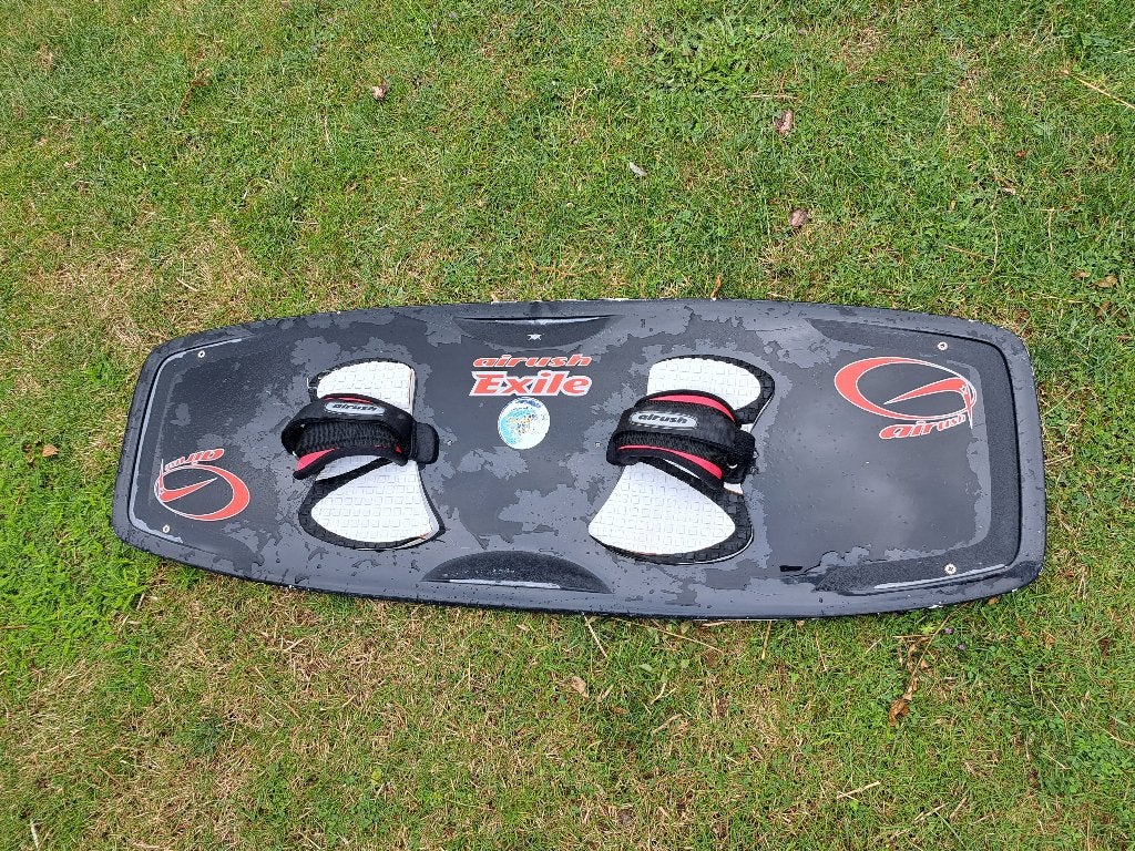 kiteboard airush exile, Double astuce, Enlèvement, Utilisé, Planche de kite