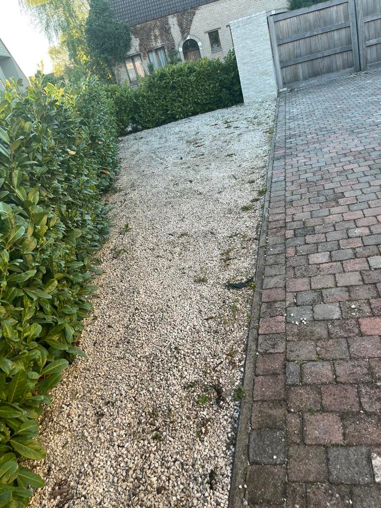 Beige tuinsteentjes op te galen, Ophalen, Zo goed als nieuw, Beige