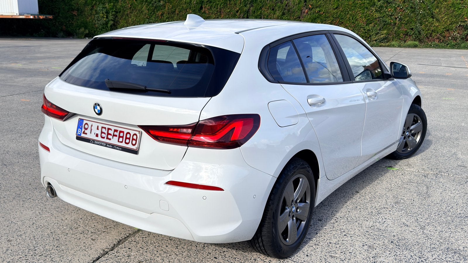 BMW Série 1  Connected drive 116 D, Auto's, Automaat, Euro 6, Wit, Particulier