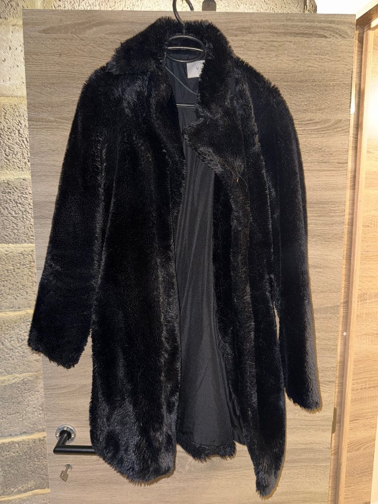 Veste Vila fausse fourrure noir, Kleding | Dames, Maat 38/40 (M), Zwart, Vila, Ophalen of Verzenden