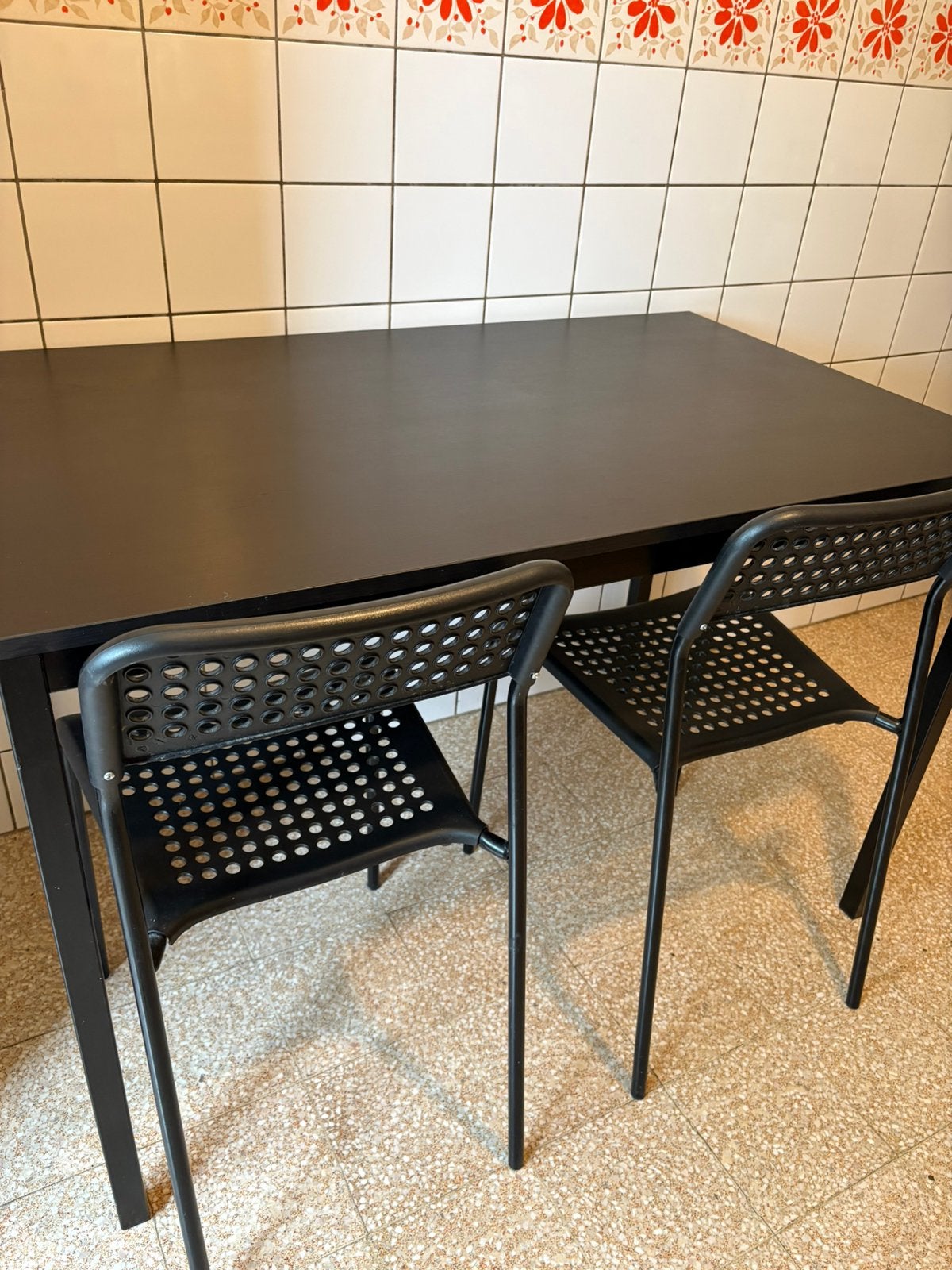 Table + chaises IKEA, Enlèvement, Comme neuf