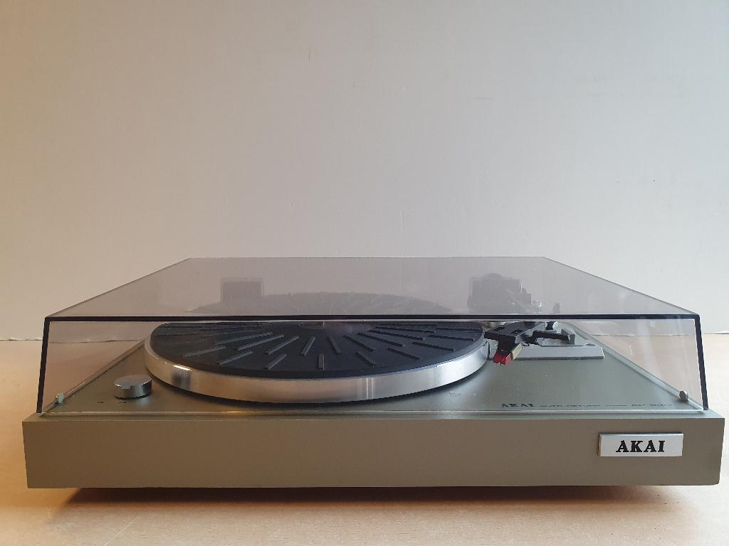 Akai Auto-Return platenspeler model AP-B20, Ophalen of Verzenden, Platenspeler, Akai