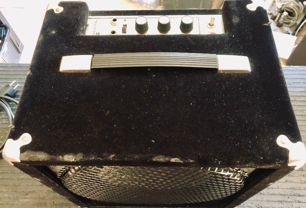 Polytone 10" jazz gitaar amp, Muziek en Instrumenten, Versterkers | Bas en Gitaar, Ophalen, Gebruikt, Basgitaar, 50 tot 100 watt