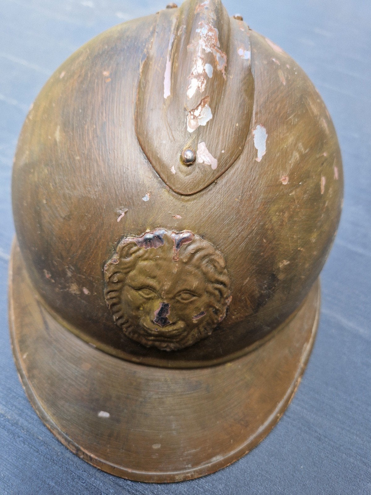Belgische helm 1ste oorlog  met binnenwerk en kinriem, Ophalen