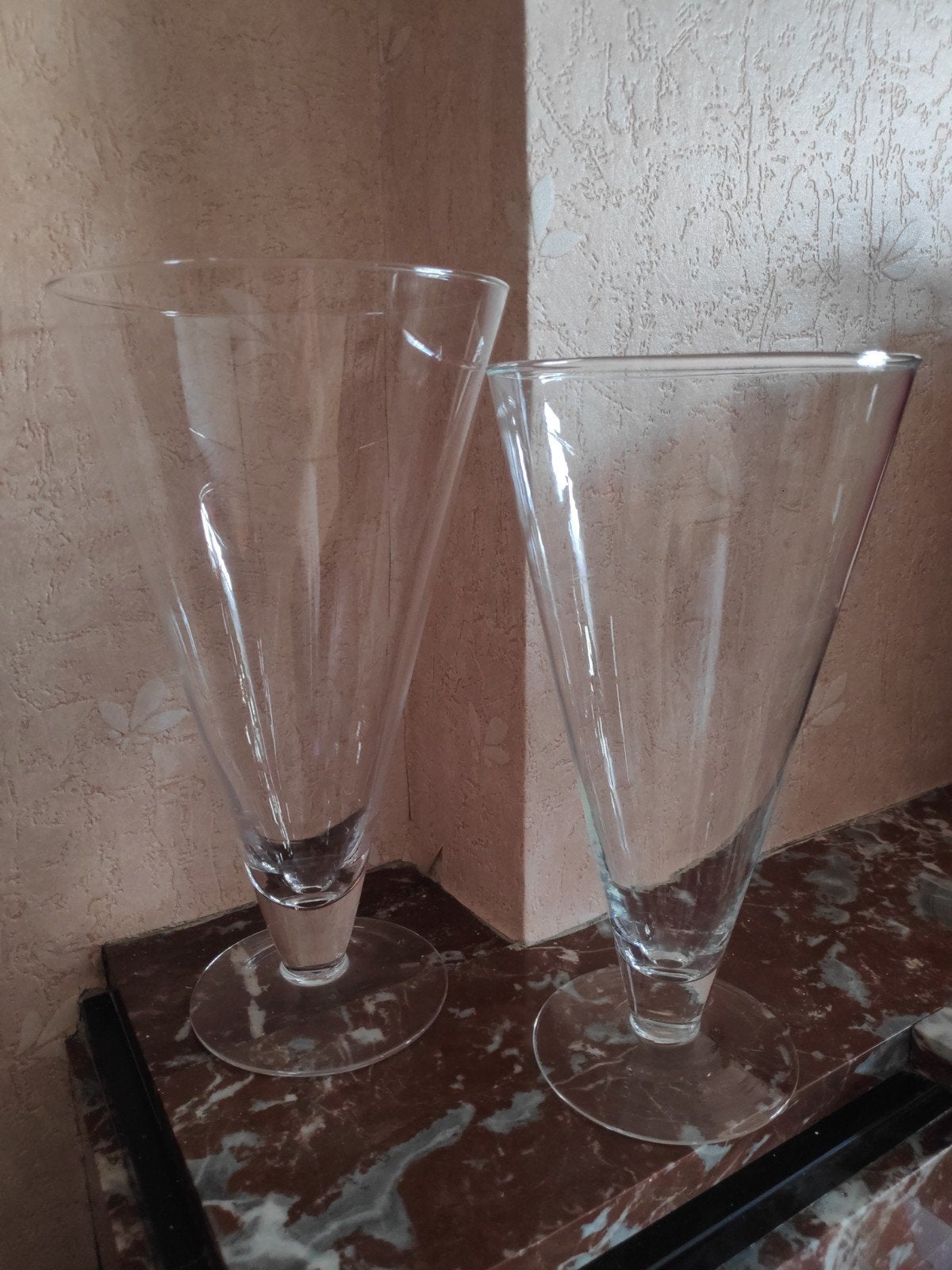 2 Vases trompette en verre, Maison & Meubles, 28 cm, Transparent, Verre, Enlèvement