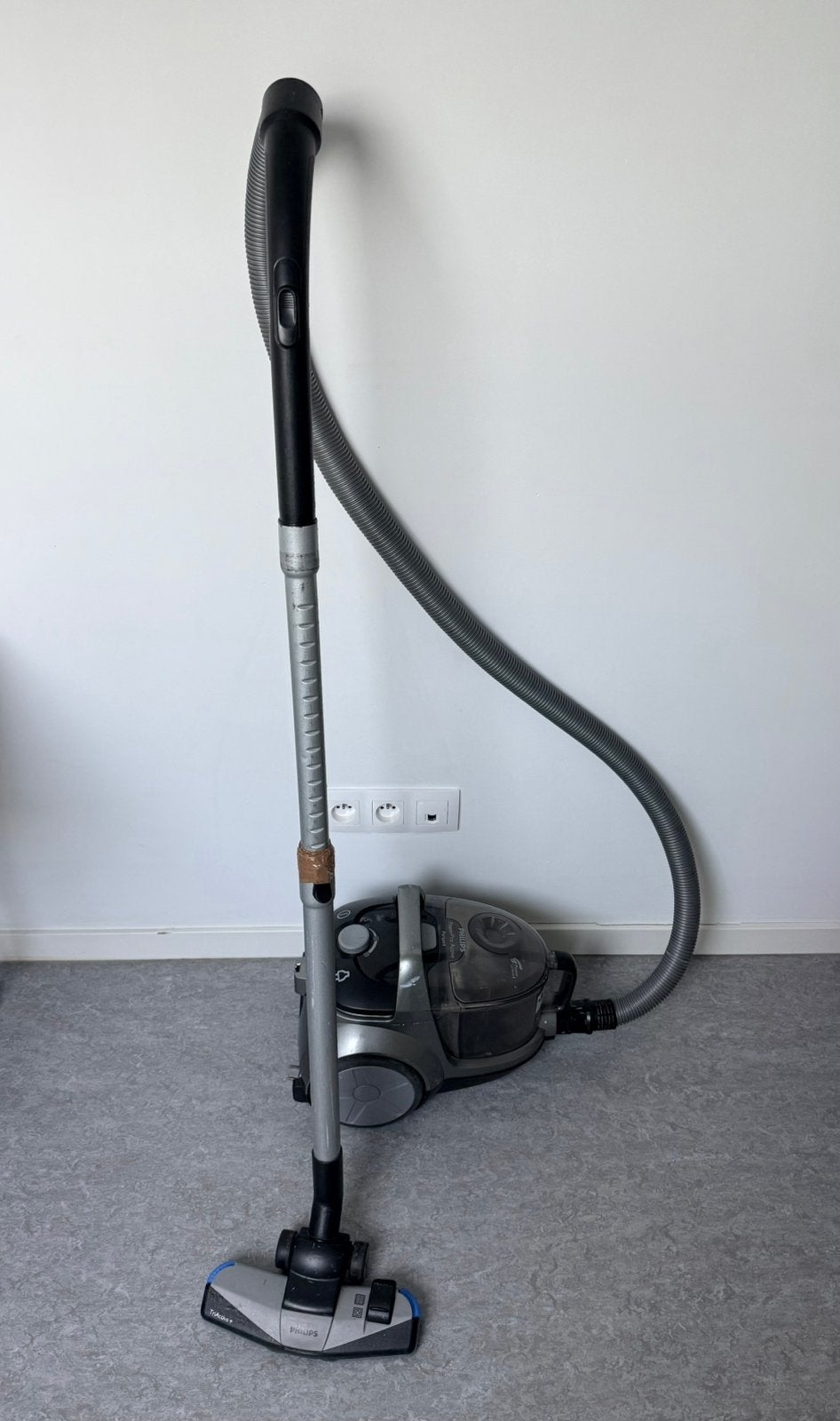 Phillips zakloze stofzuiger, Ophalen, Philips, Zo goed als nieuw, 2000 watt of meer