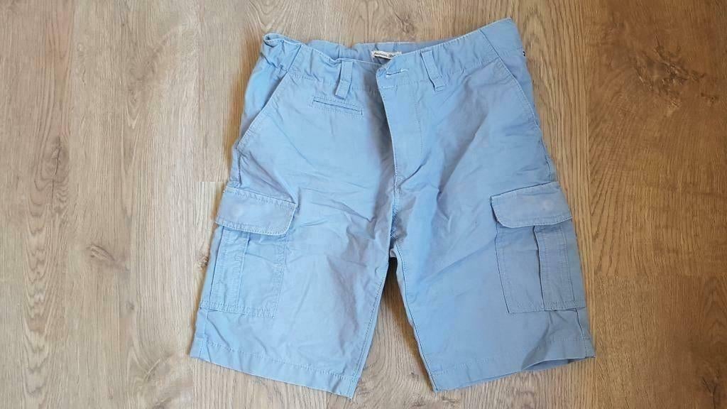 lichtblauwe short of bermuda Tommy Hilfiger maat 140, Kinderen en Baby's, Broek, Gebruikt, Jongen, TOMMY  HILFIGER.