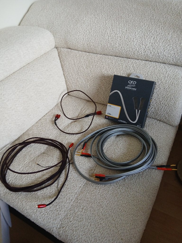 Audio kabels QED en audioquest, TV, Hi-fi & Vidéo, Câbles audio & Câbles de télévision, Enlèvement, Comme neuf, 2 à 5 mètres, Câble de haut-parleur