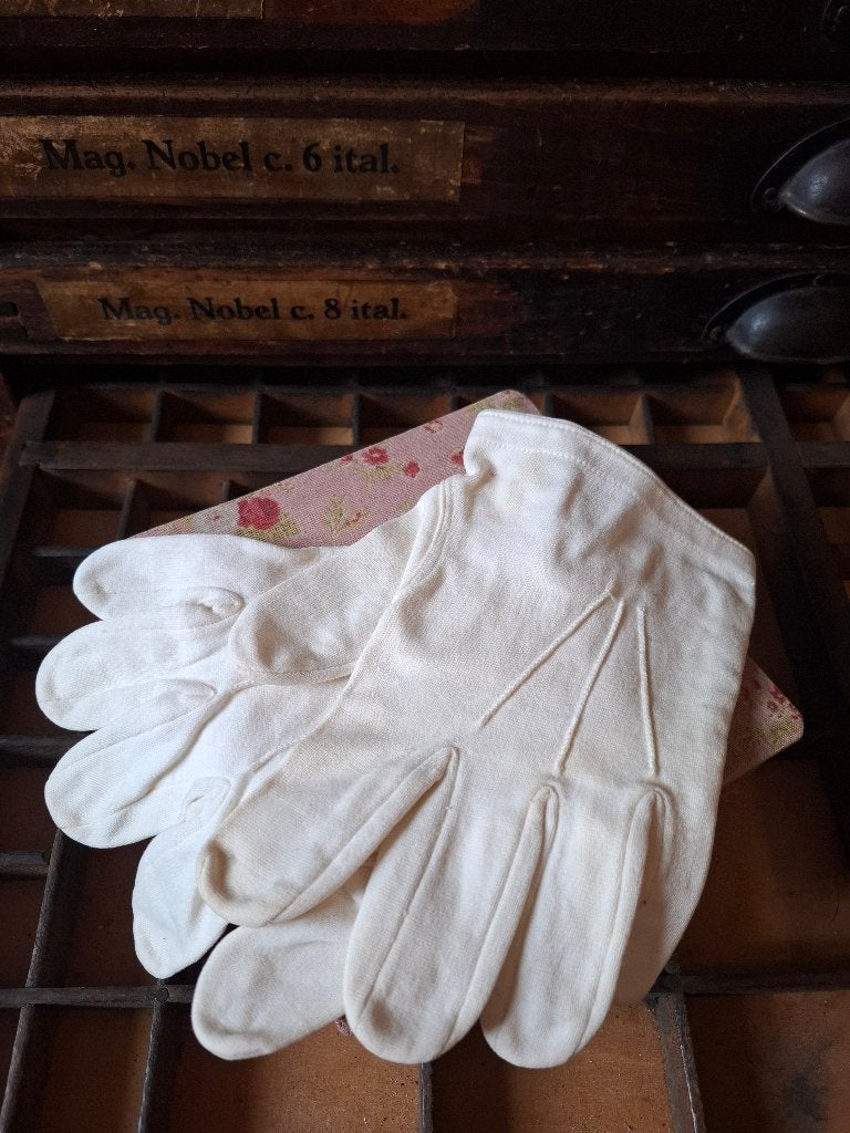 Vintage Communie Handschoentjes met Drukknopen - Brocante, Ophalen of Verzenden