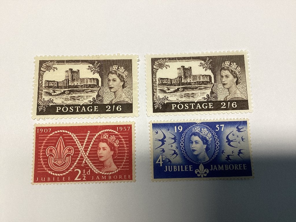 Lot 4 Koningin Elizabeth II UK British, Ophalen of Verzenden, Postfris