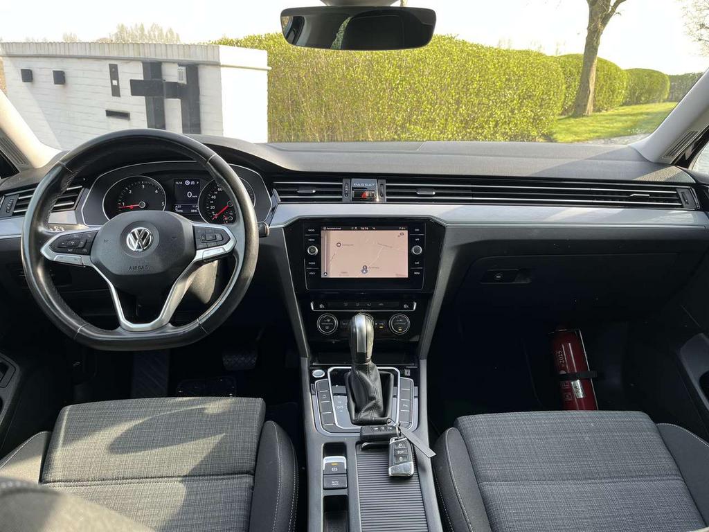 Volkswagen Passat Variant SW 1.6TDi SCR Style DSG/1eignr/Ca, Auto's, 4 cilinders, https://public.car-pass.be/vhr/2884e8f9-813e-499d-8cd8-87c6092fc147