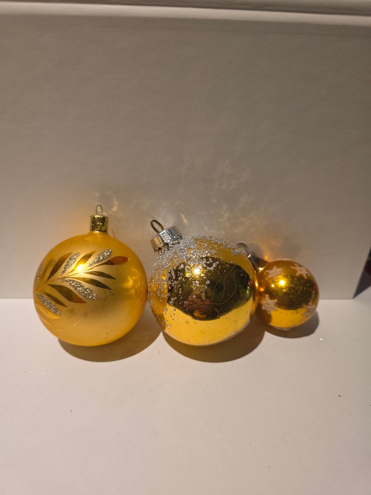 leuk setje vintage gouden kerstballen, Diversen, Ophalen of Verzenden, Gebruikt