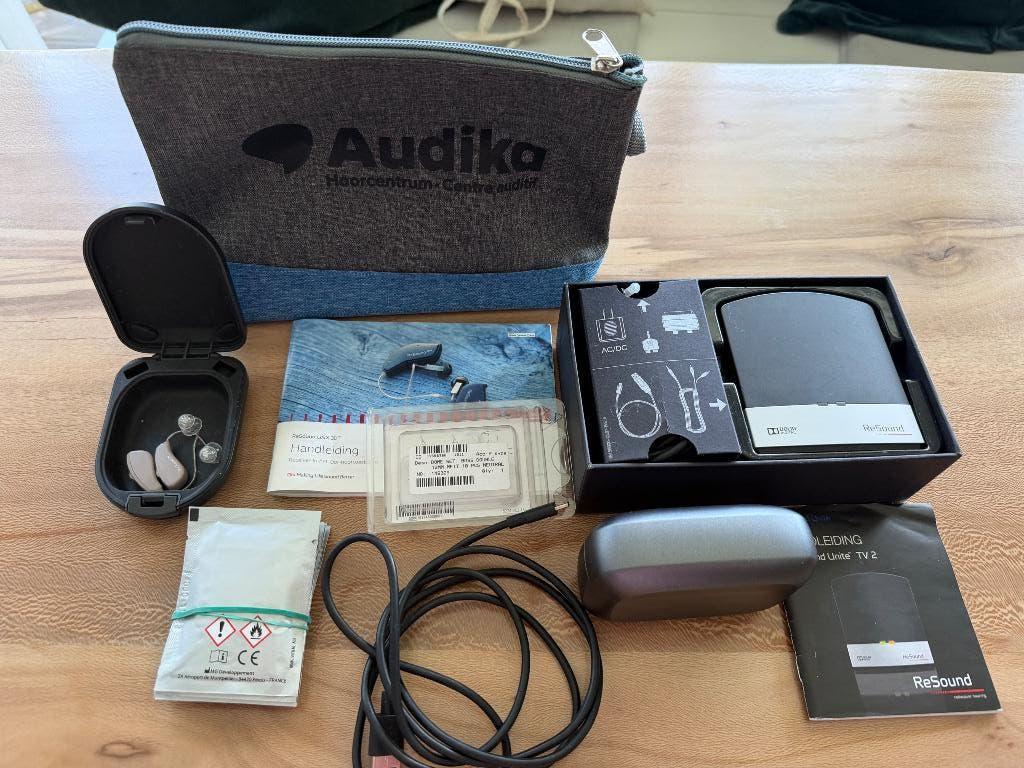 ReSound LINX 3D Oplaadbaar met TV adaptor, Ophalen, Zo goed als nieuw, Overige typen