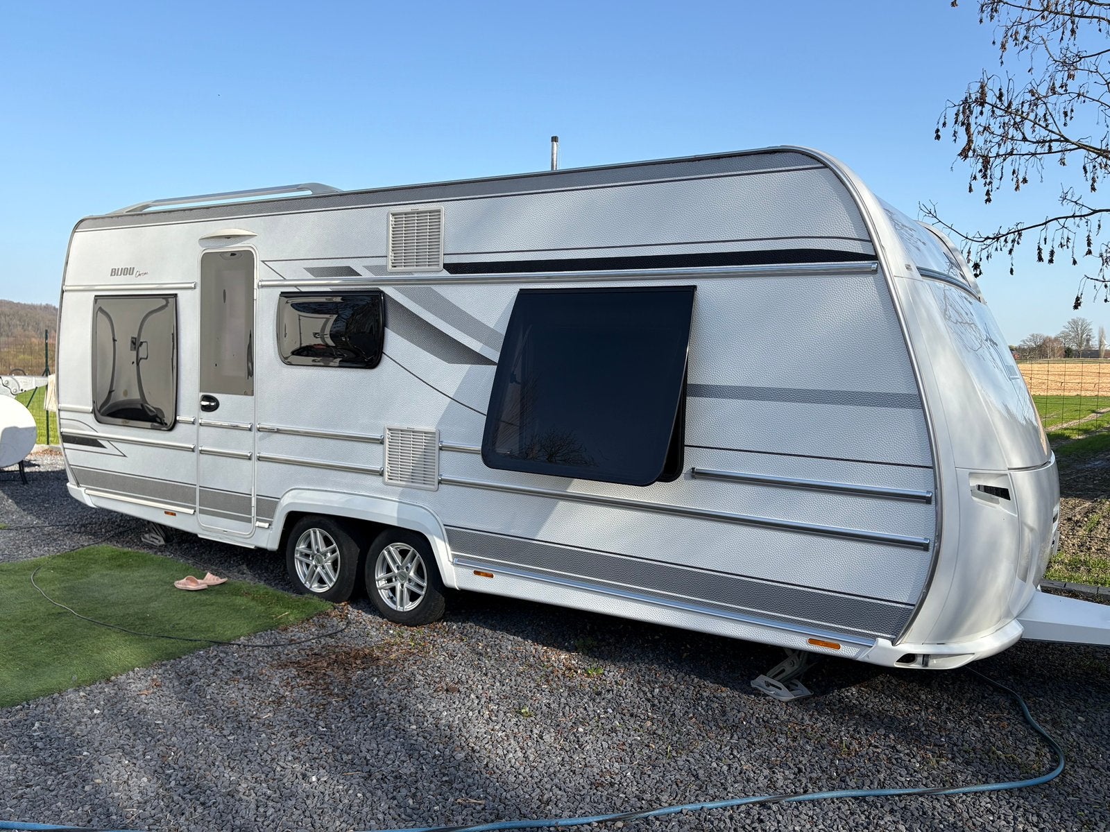 Caravane fendt bijoux 590, Caravanes & Camping, Caravanes, Particulier, jusqu'à 4, 1500 - 2000 kg, Fendt, Coin salon convertible