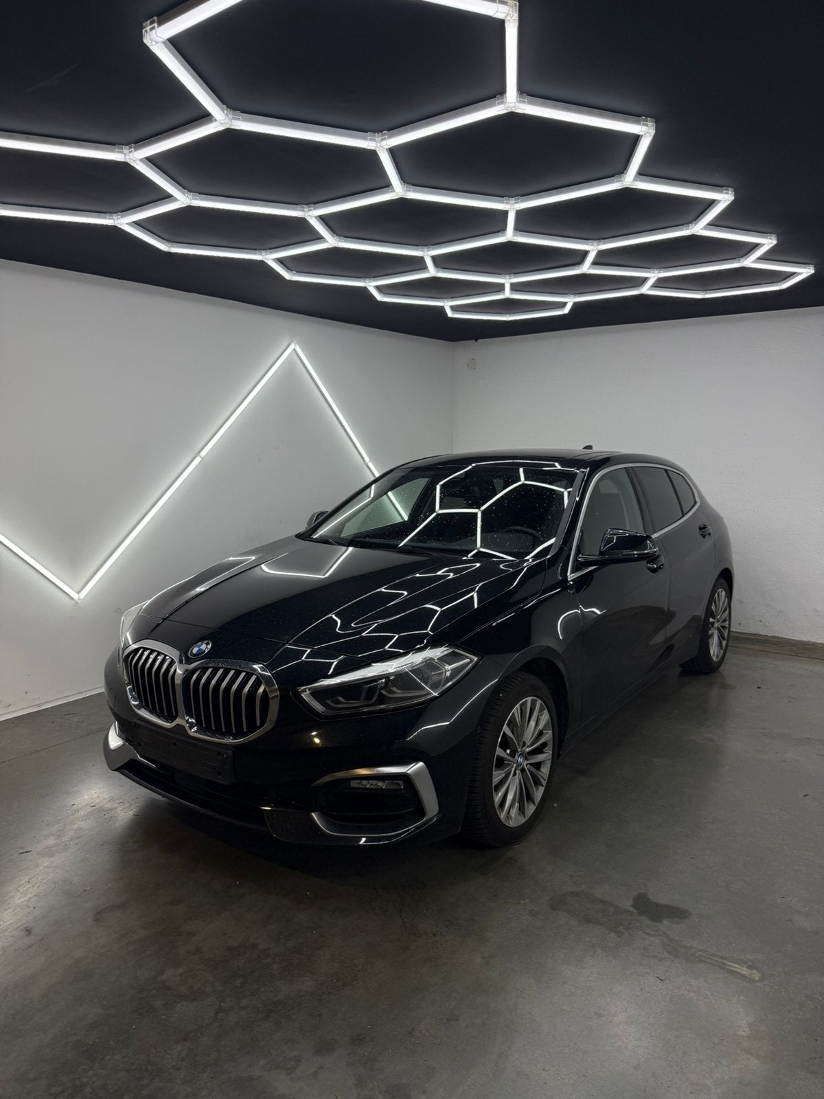 BMW 116i | 2021 | 76 070 KM | ENTRETIEN BMW | GARANTIE, Autos, Cuir, Achat, Euro 6, Boîte manuelle