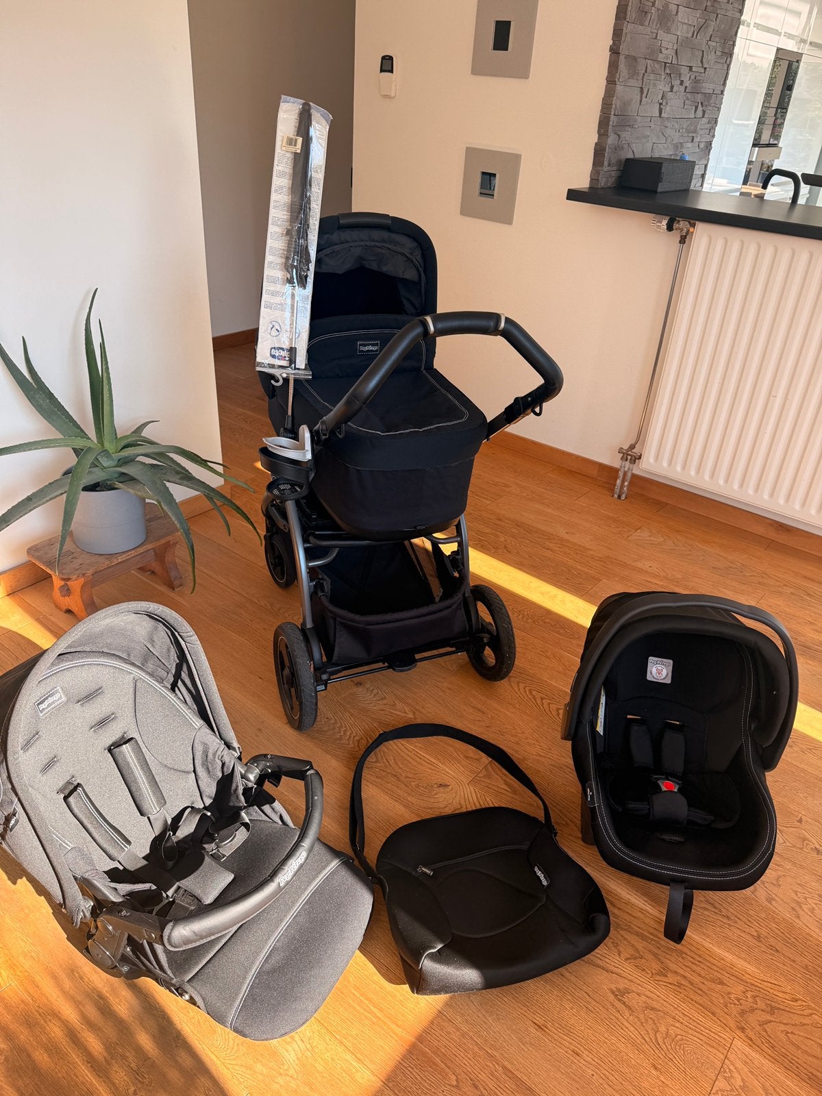 Pousette Trio, Kinderen en Baby's, Ophalen, Zo goed als nieuw, Kinderwagen