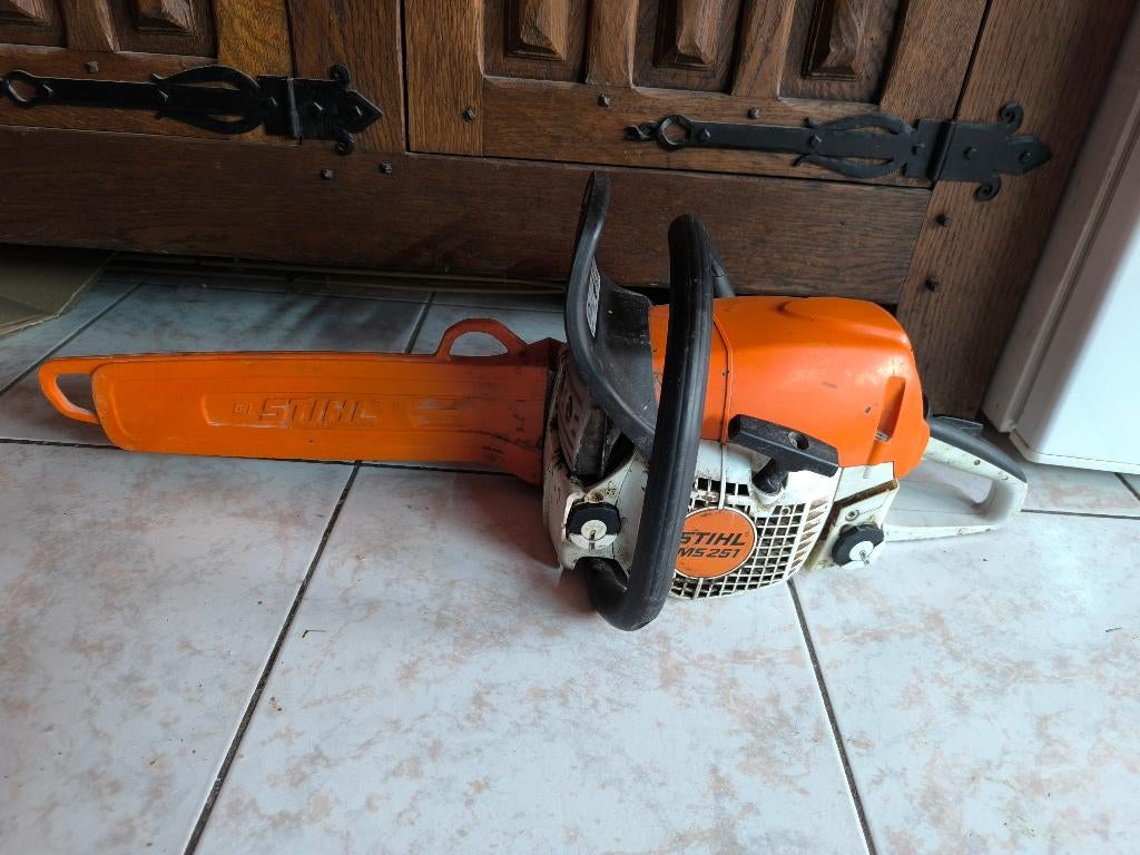 Tronconneuse Stihl MS251, Tuin en Terras, Hand-tuingereedschap, Ophalen, Gebruikt, Sthil