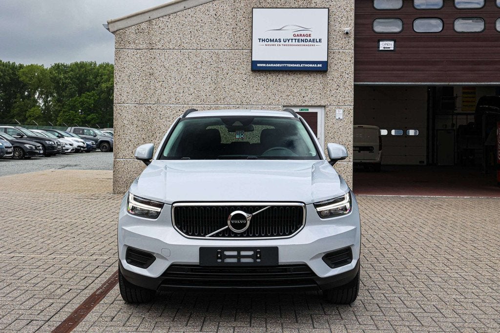 Volvo XC40 AUTOMAAT*ACHTERUITRIJCAMERA*APPLE-CARPLAY*CRUISE-, Autos, Volvo, Phares entièrement LED, Argent ou Gris, Achat, Euro 6