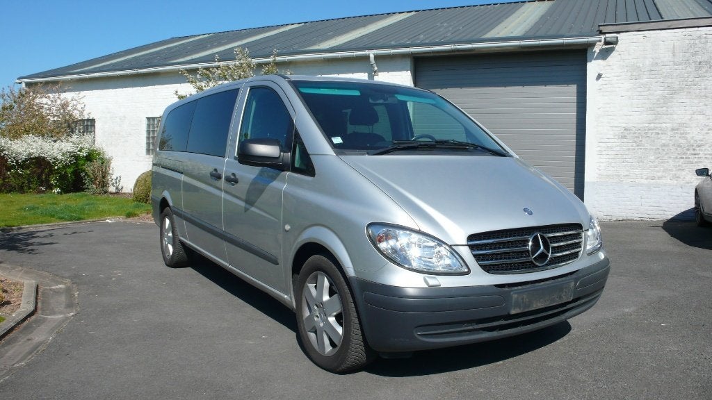 moteur Mercedes 120 CDI V6 9400 euro cargo léger, Argent ou Gris, Achat, 4 portes, Entreprise