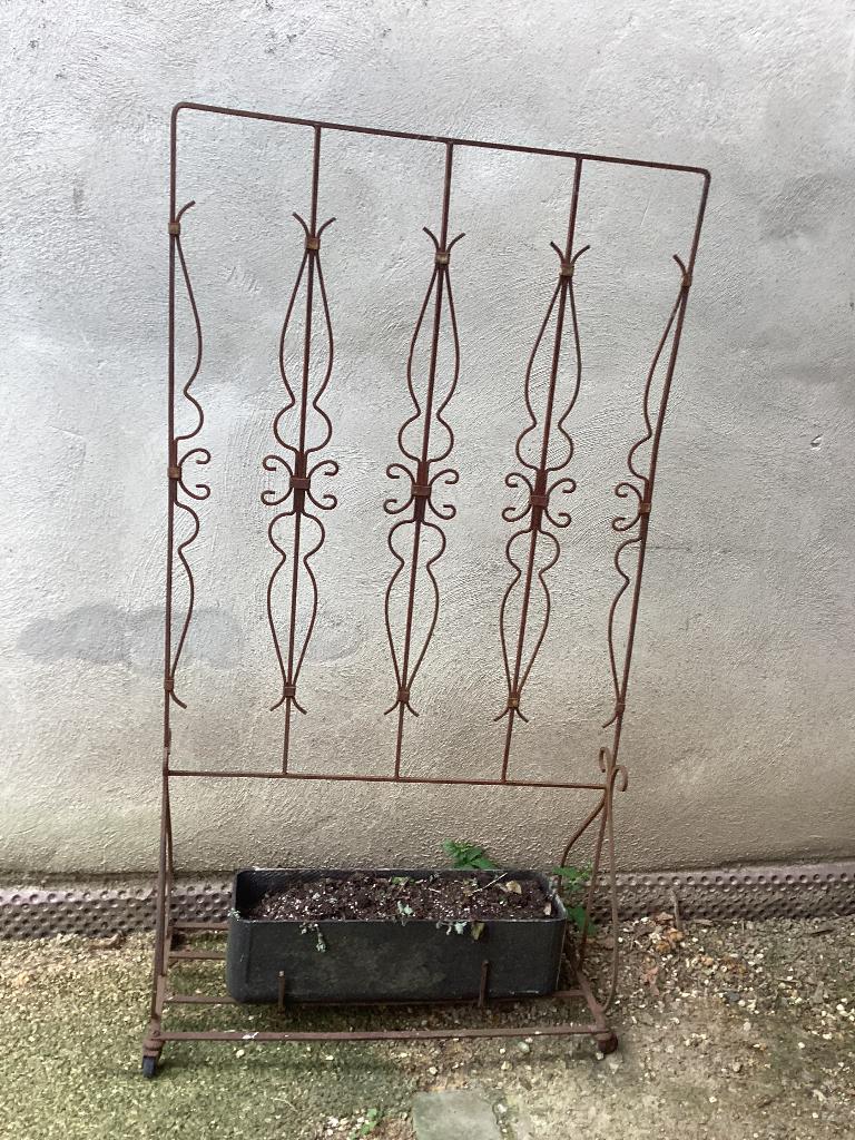 Jardin porte jardinière ancienne fer forgé h150 cm x 80 cm, Enlèvement, Utilisé
