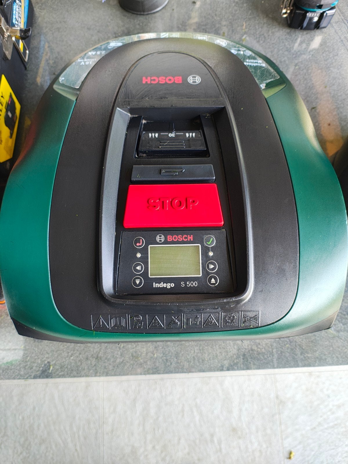 Bosch Indego S500 robotmaaier, Tuin en Terras, Ophalen, Gebruikt, Minder dan 20 cm, Bosch Indego