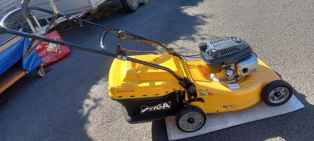 STIGA PRO HONDA GCV 135 ZELFTREKKER BENZINE GRASMAAIER, Ophalen