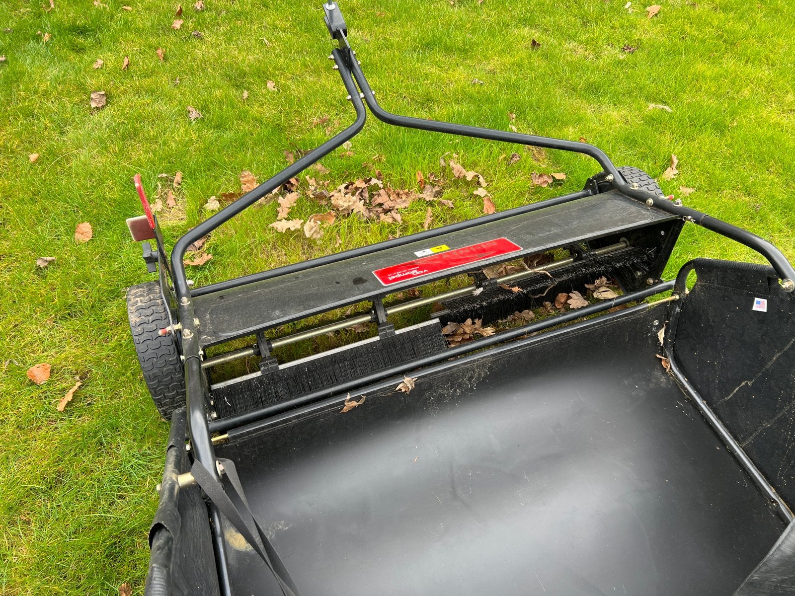 Borstel voor zitmaaier, Tuin en Terras, Ophalen, Zo goed als nieuw