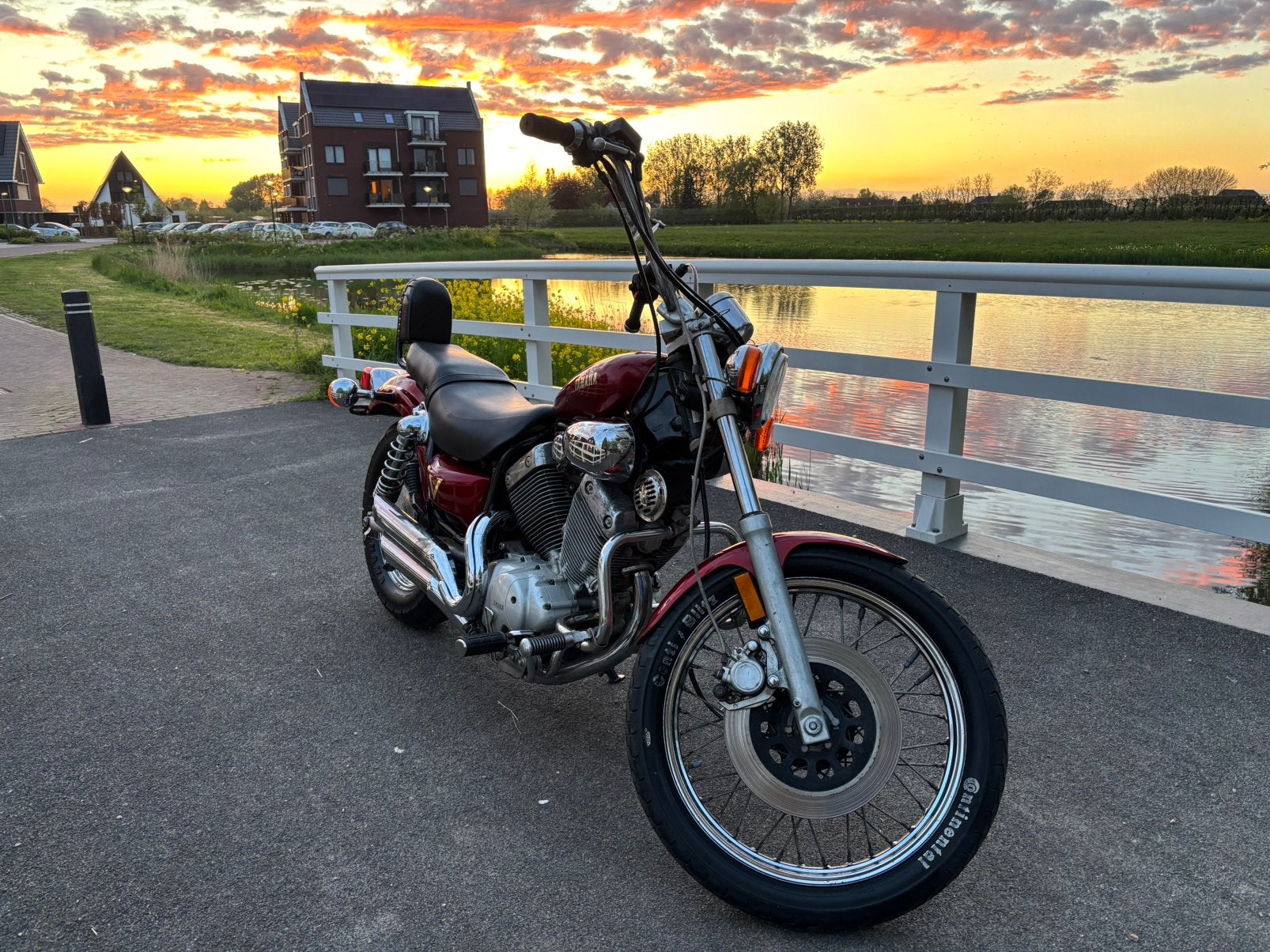 Yamaha Virago 535, Motos, Entreprise