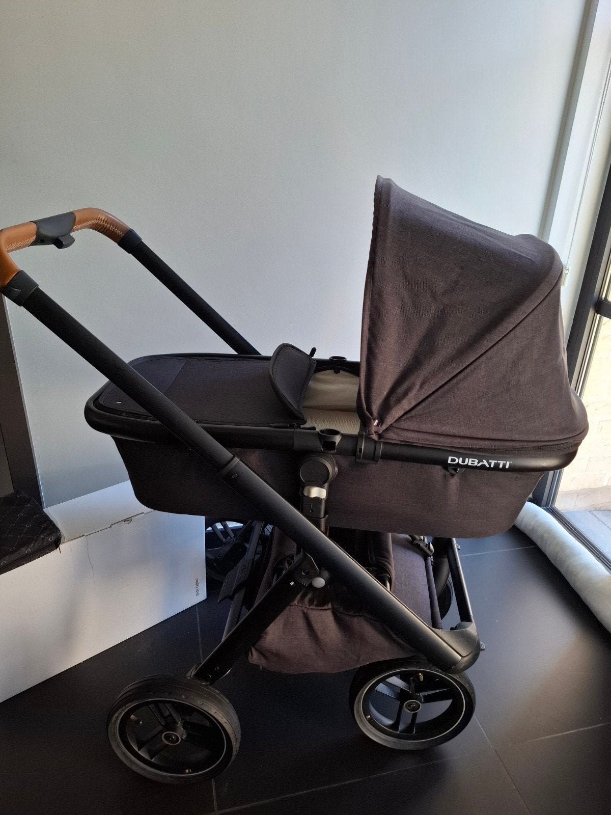 kinderwagen baby tot +/- 4 jaar (makkelijk ombouwbaar ), Luchtbanden, Zo goed als nieuw, Maxi-Cosi, Ophalen