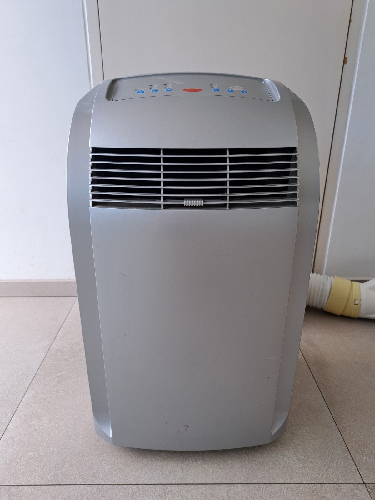 Mobiele airco 8.700 btu, Ophalen, Mobiele airco
