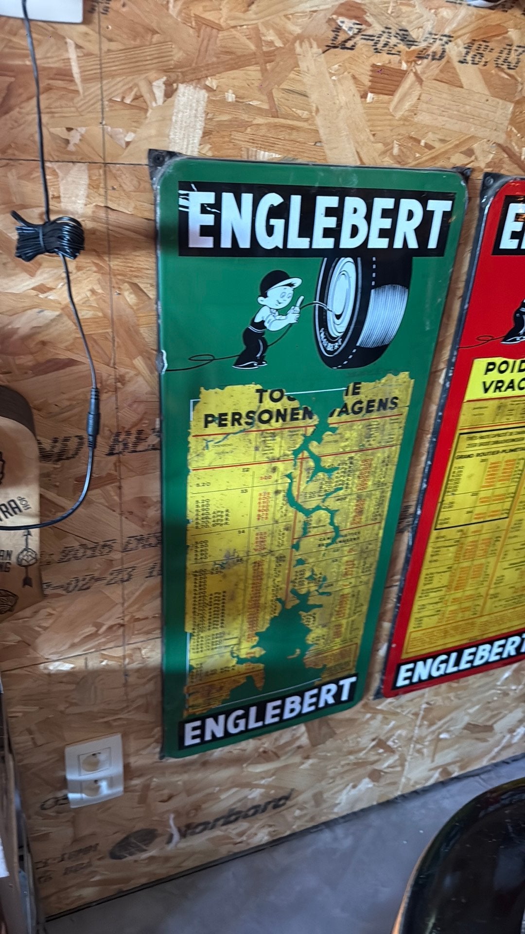 Englebert emaille bord, Verzamelen, Automaten | Overige, Ophalen, Zo goed als nieuw