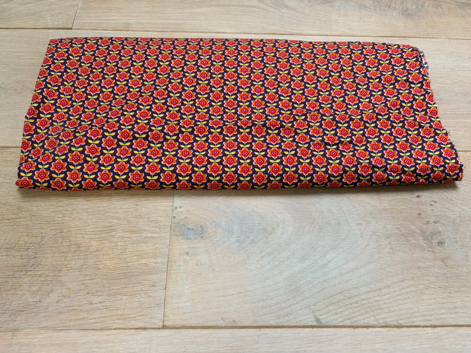 Stof - Katoen - 70 cm x 105 cm + reststukken, Ophalen of Verzenden, Zo goed als nieuw, 30 tot 120 cm, Katoen