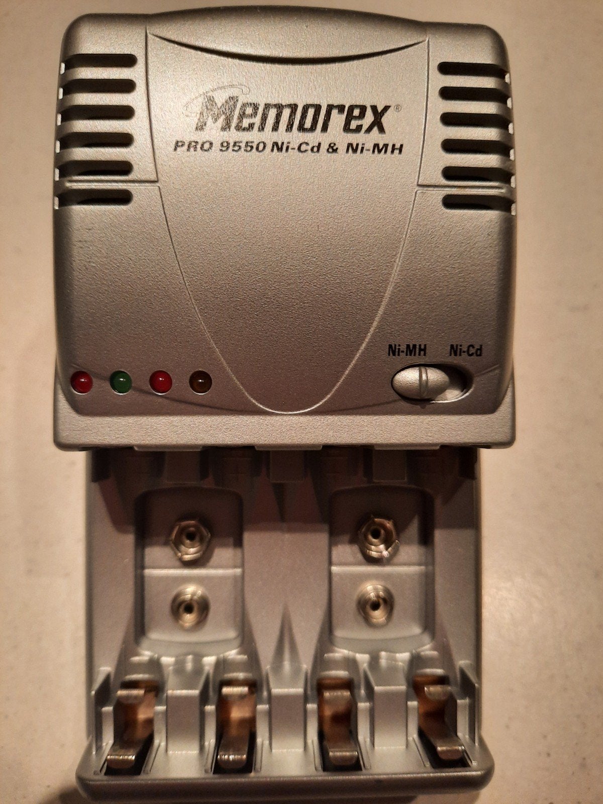 Memorex batterij oplader, Ophalen of Verzenden