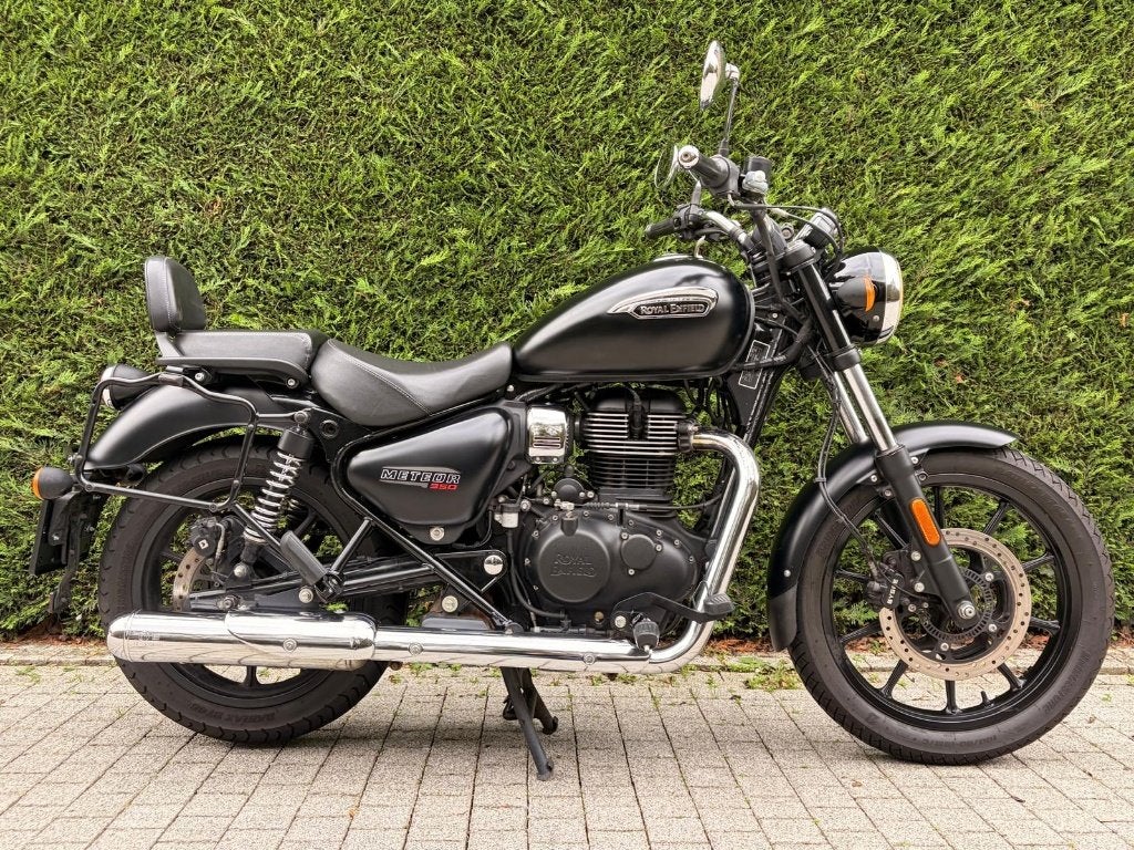 Royal Enfield Meteor 350 Fireball Red & Black, Motoren, Occasion, Bedrijf, Overig, Minimaal motorrijbewijs A2