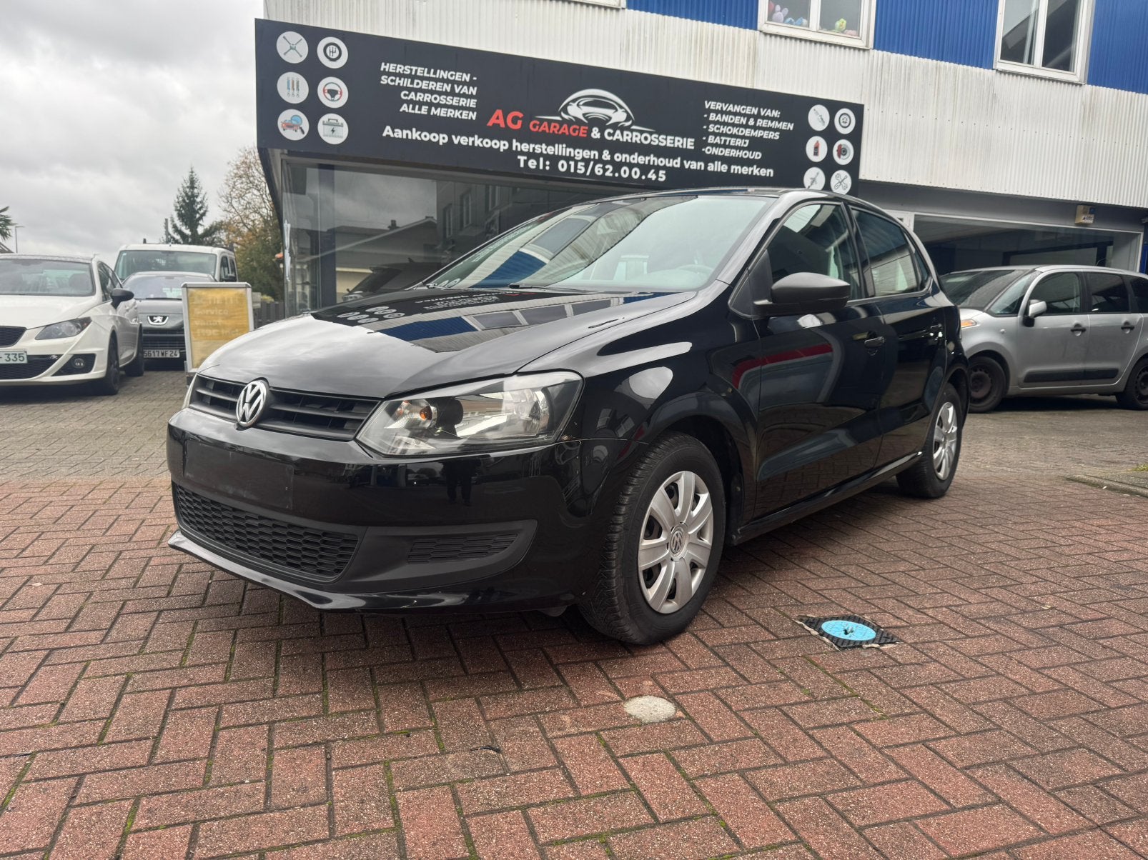 Volkswagen Polo 1.2 - BENZINE - AIRCO - 121.000km - 2011, Auto's, Euro 5, Stof, https://public.car-pass.be/vhr/aa6de002-8494-47fc-aa4f-0c8fadb0bfd0