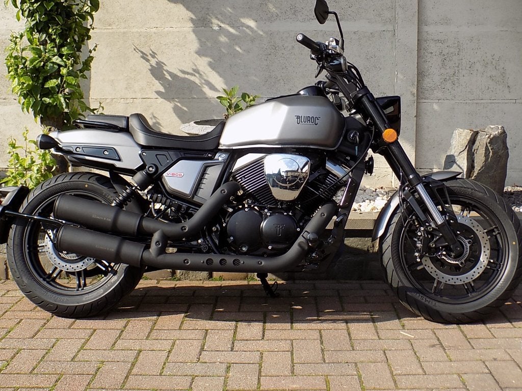 Bluroc Chopper cruiser 250cc V twin ABS , Motoren, Motoren | Overige merken, 250 cc, Nieuw, Chopper, Bedrijf