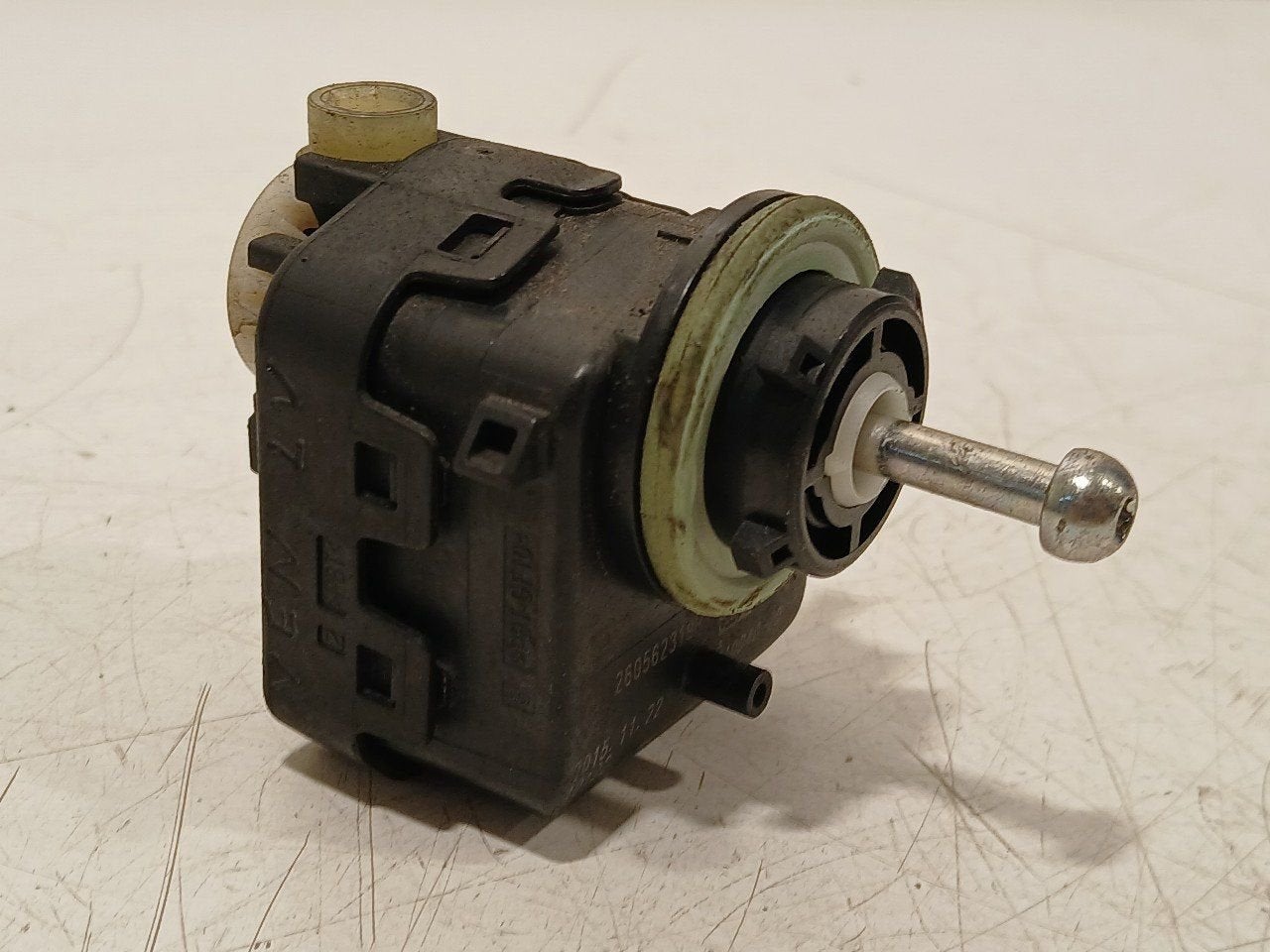 Koplamp hoogteverstelling Renault Trafic, Onderdelen@venauto.nl, Van der Ven Autorecycling B.V., Gebruikt, Ettenseweg 76, 4706 PB Roosendaal, The Netherlands
