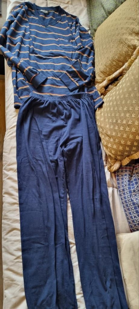 Jongens/mannen pyama, Kleding | Heren, Pyjama's, Ophalen, Zo goed als nieuw, Maat 52/54 (L), Outfitter