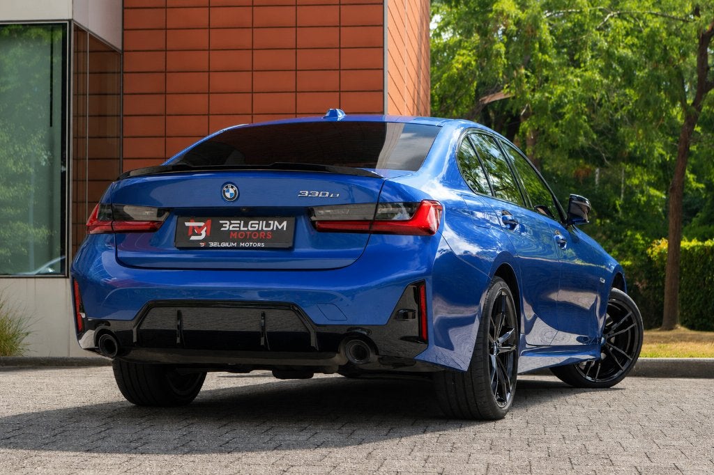 BMW 330 e - PHEV - M Sport - Camera - Volledig LED - BTW/BTW, Automaat, Achterwielaandrijving, 4 cilinders, Blauw