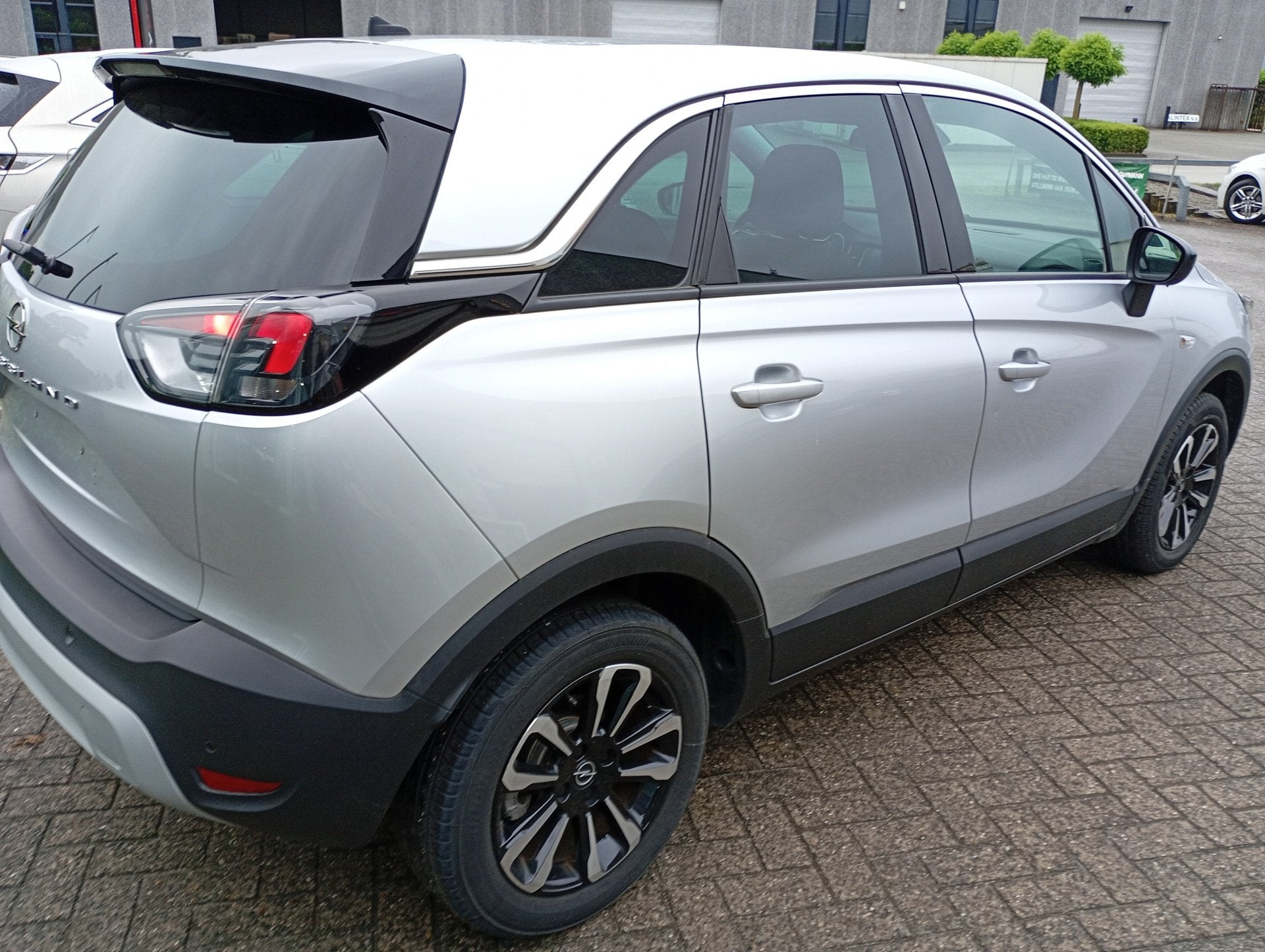 Opel Crossland 1.2 Benzine – Bouwjaar 2024, Auto's, Stof, Gebruikt, Euro 6, 1199 cc