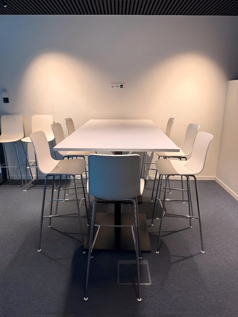 Vitra HAL RE Stoel High - 9 stuks - Jasper Morrison, Kantine of Aula, Ophalen of Verzenden, Gebruikt, Inrichting