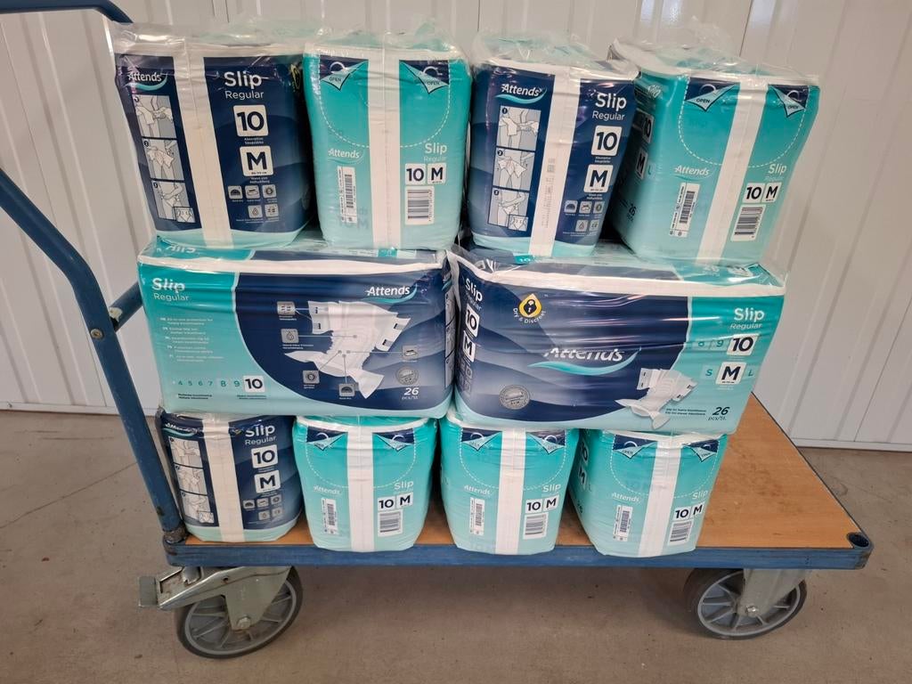 Attends Slip regular Medium luiers pampers, Ophalen of Verzenden