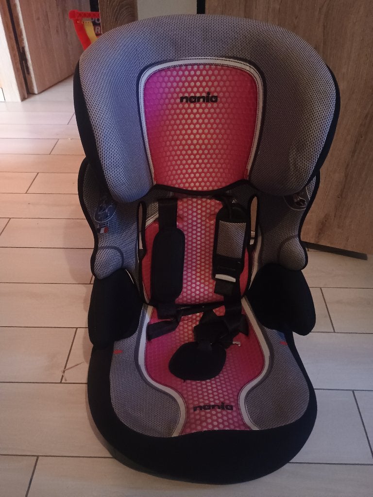Siège auto enfant Nania 9 à 36 kg, Enfants & Bébés, Sièges auto, Autres marques, Dossier réglable, Comme neuf, 9 à 36 kg