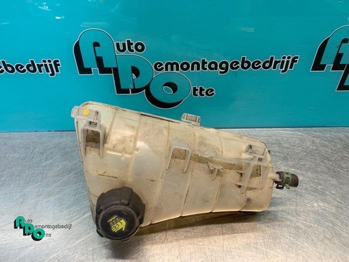 Expansievat van een Renault Kangoo (Kangoo 2 08-), Gebruikt, -, Renault, -
