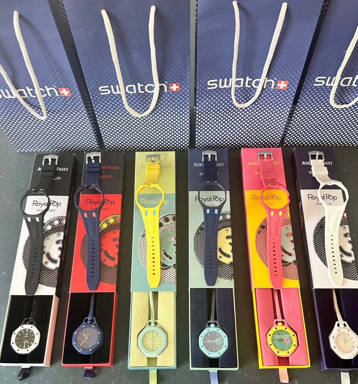 Swatch royal pop audemars, Handtassen en Accessoires, Horloges | Heren, Ophalen of Verzenden, Nieuw, Swatch