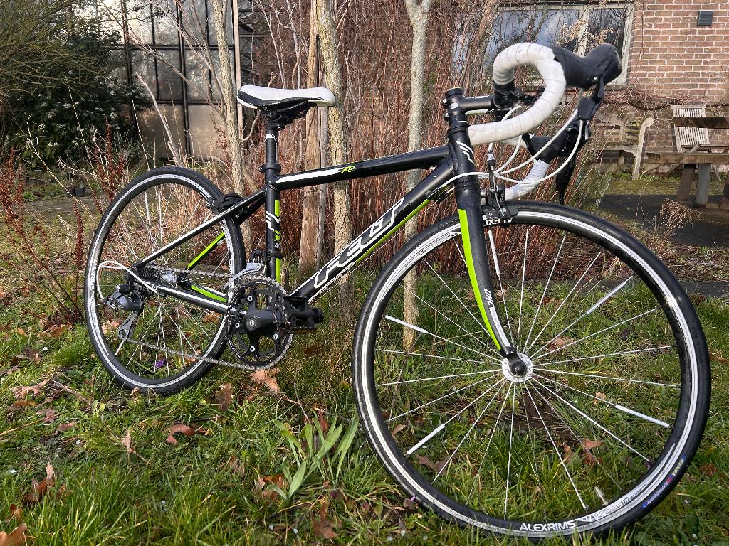 Felt kinder racefiets, Fietsen en Brommers, Fietsen | Racefietsen, Ophalen, Gebruikt